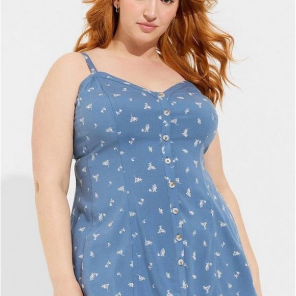 Torrid Button Up LONG Sleeveless Cami Ditsy Floral Soft Blue Horizon NWT Sz3X - Picture 6 of 9